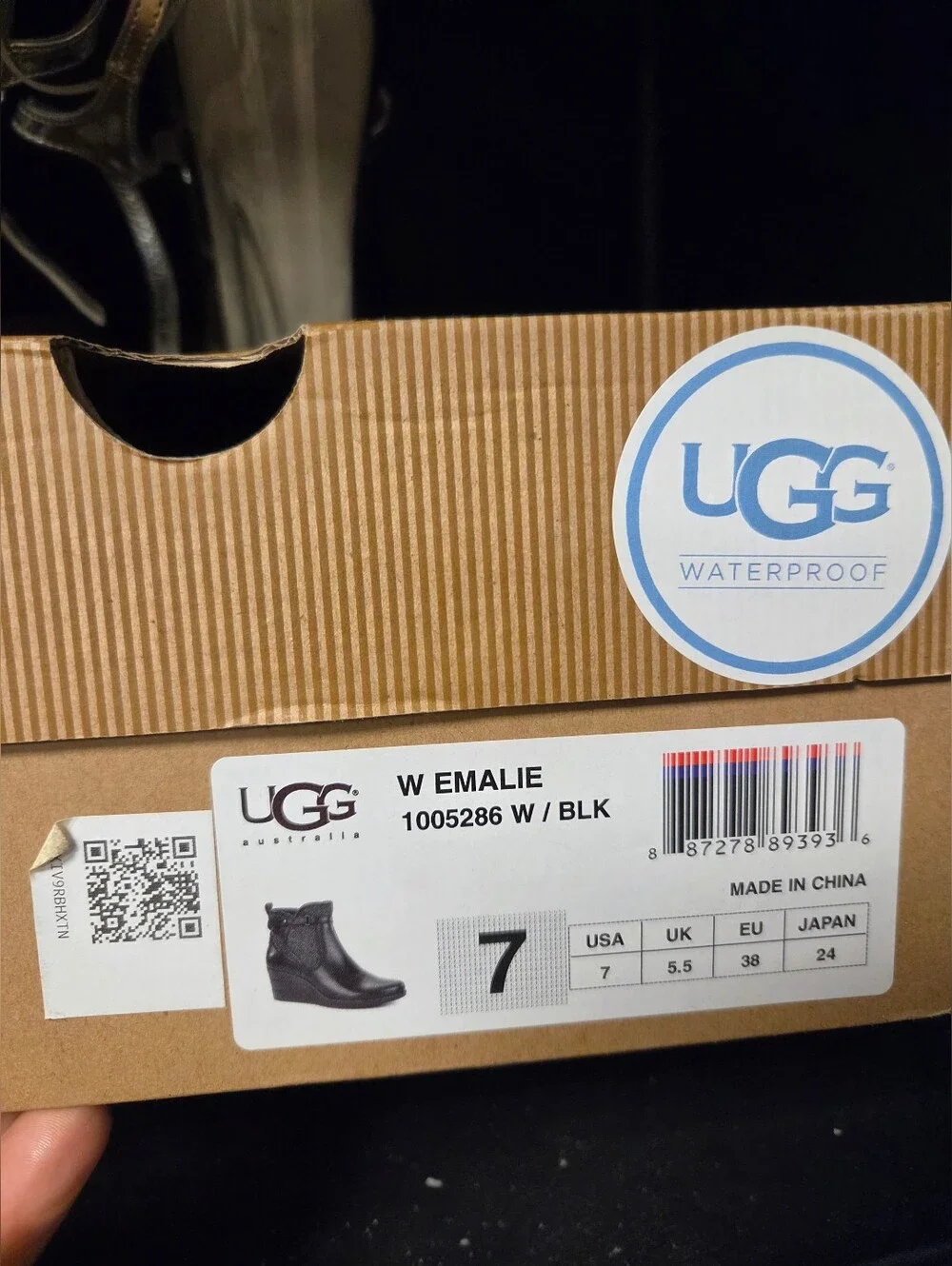 ​UGG Australia Emalie Waterproof Black Leather Wedge Booties Size 7
